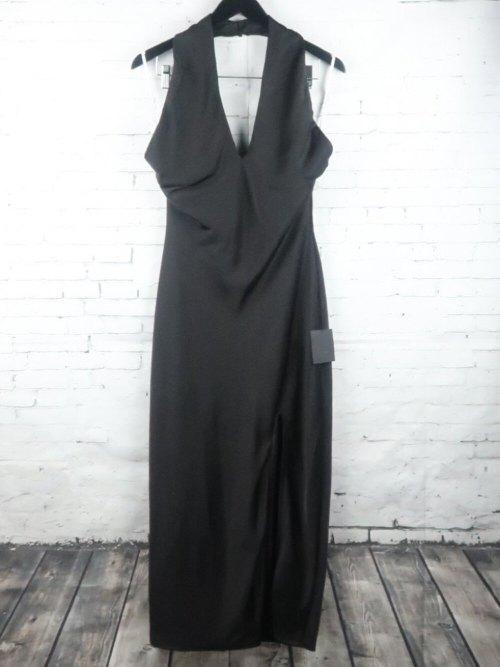 LULUS BLACK HALTER NECK OPEN BACK MAXI DRESS SIZE MEDIUM